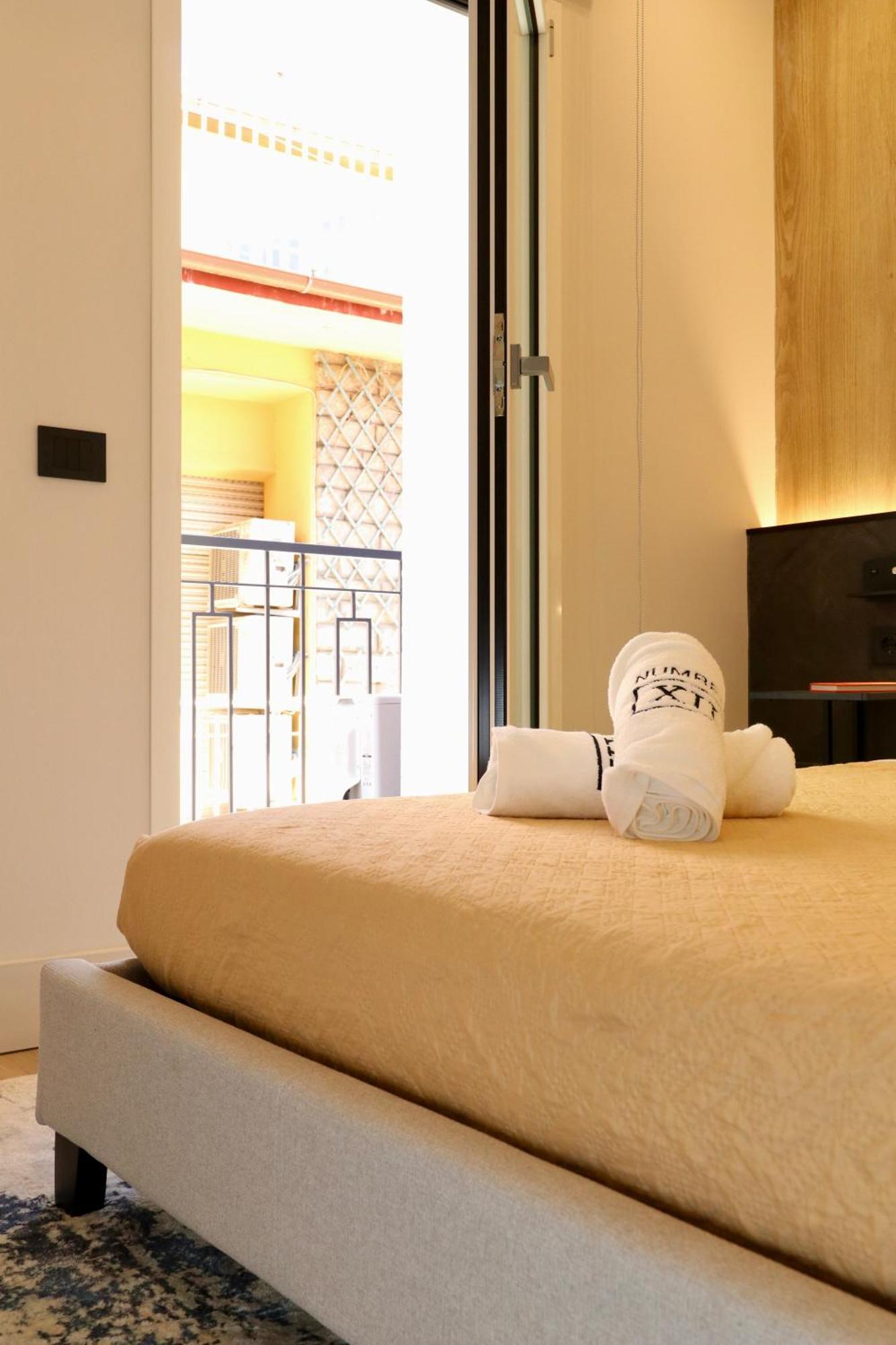 Superior Luxurious Romantic Getaway - Historical Centre - Fully Equipped & Renovated - Garibaldi#3 Olbia