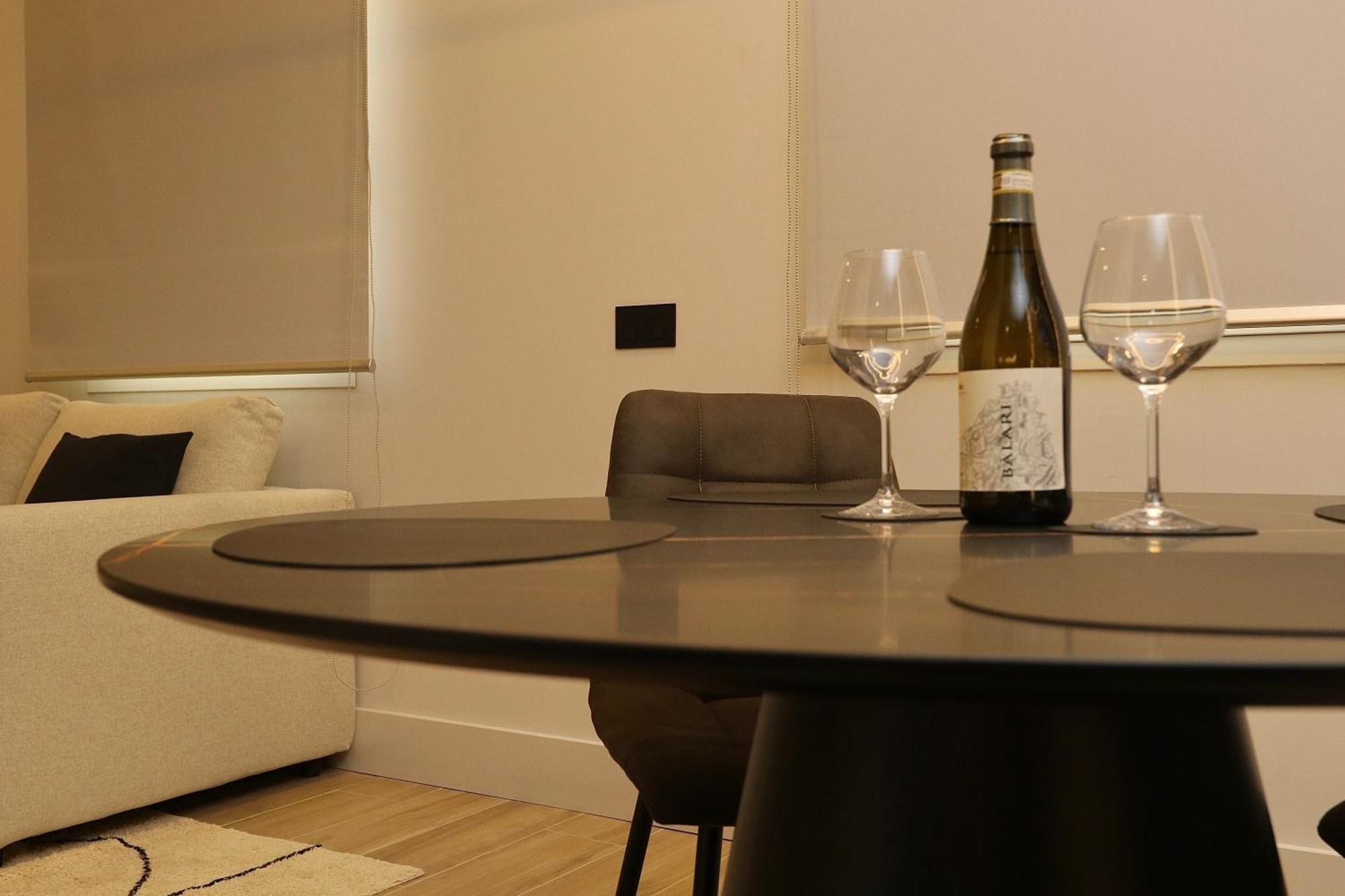 Appartamento Superior Luxurious Romantic Getaway - Historical Centre - Fully Equipped & Renovated - Garibaldi#3 Olbia