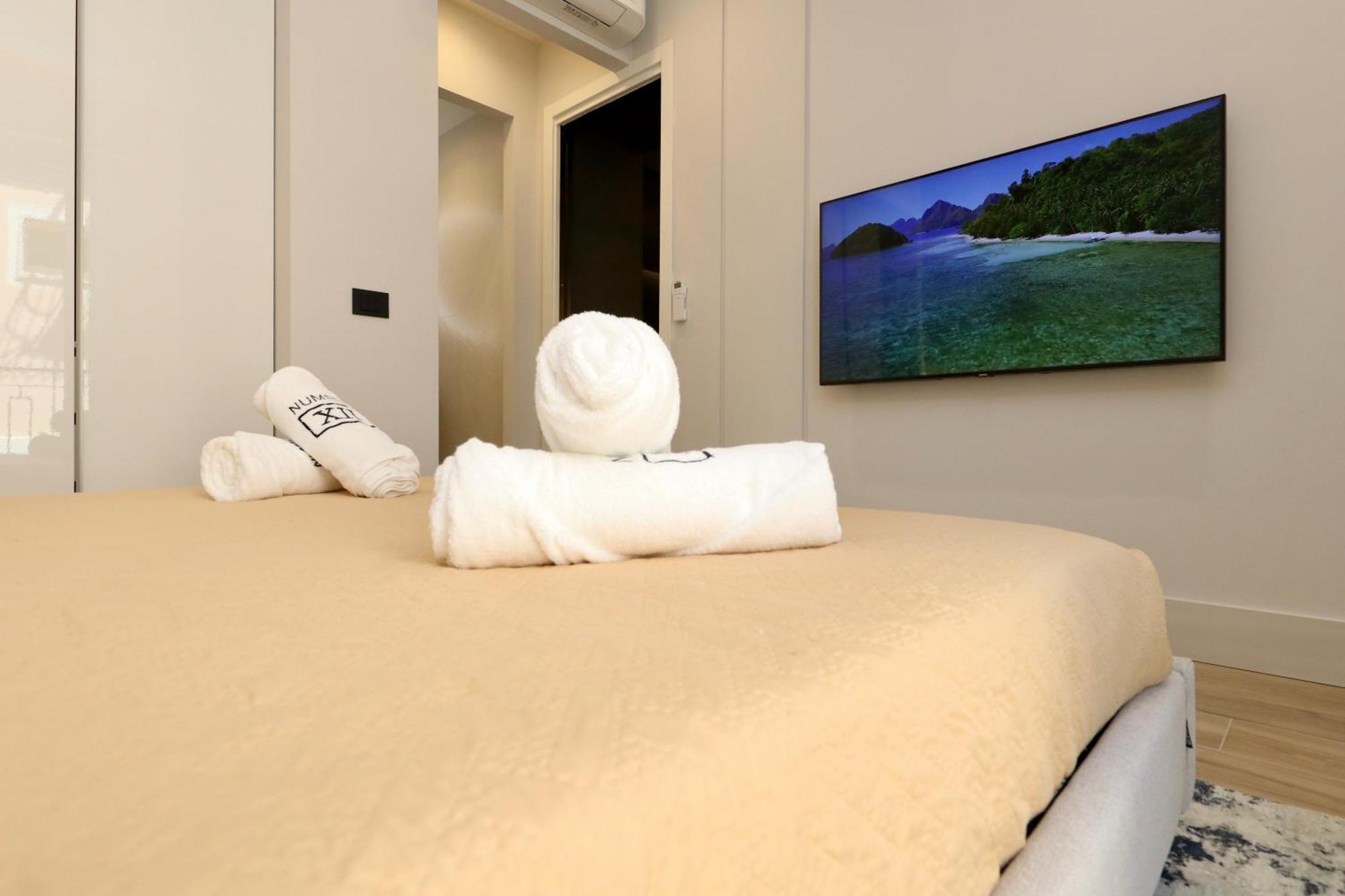 Superior Luxurious Romantic Getaway - Historical Centre - Fully Equipped & Renovated - Garibaldi#3 * Olbia
