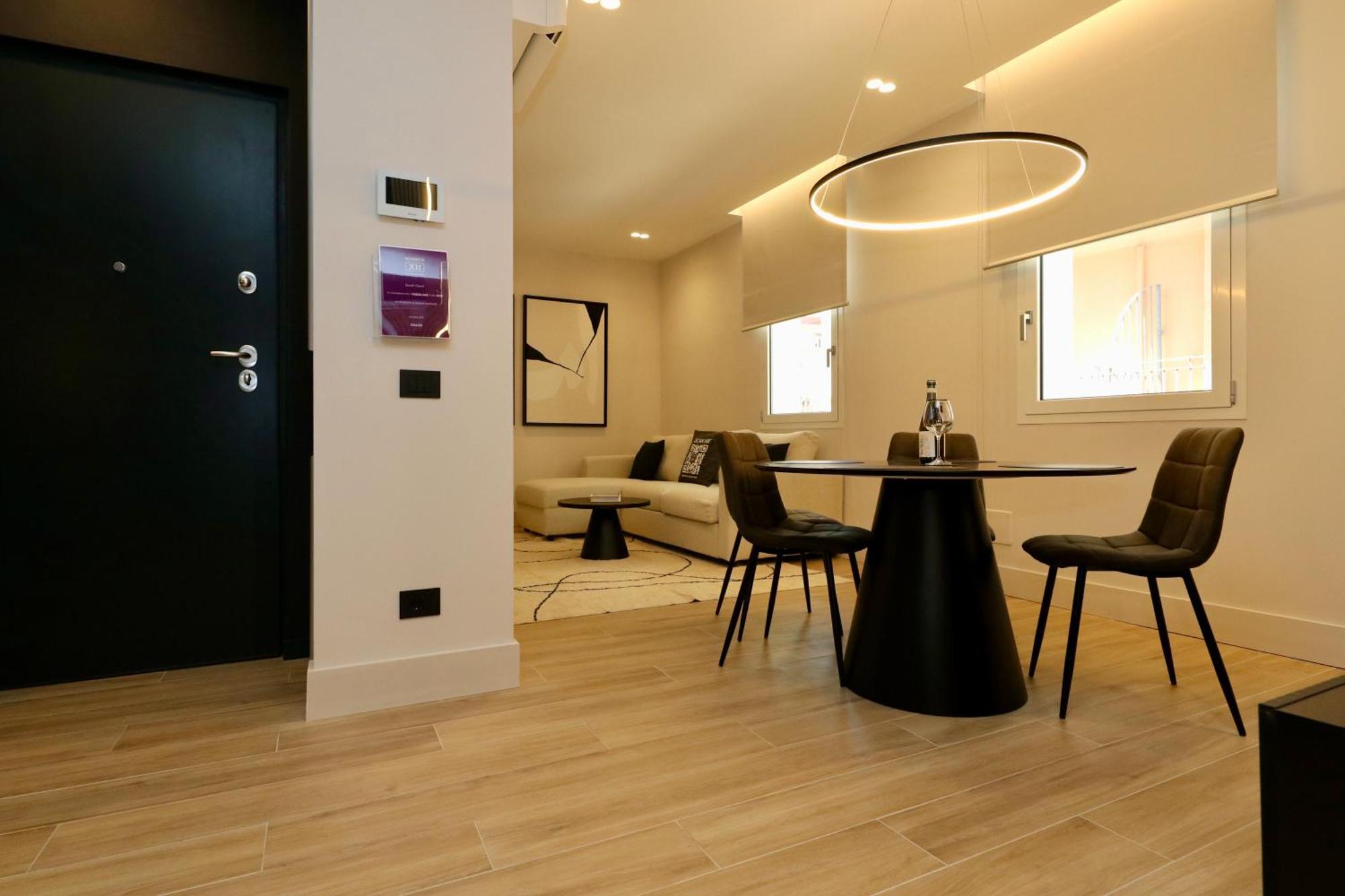 Appartamento Superior Luxurious Romantic Getaway - Historical Centre - Fully Equipped & Renovated - Garibaldi#3 Olbia